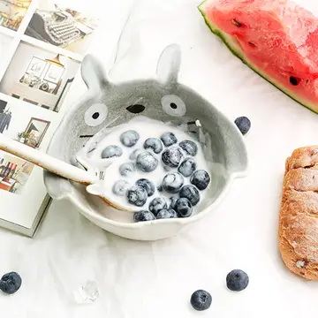 TOTORO CERAMIC DINNERWARE SET..